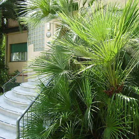 Hotel Caprice Marina di Massa