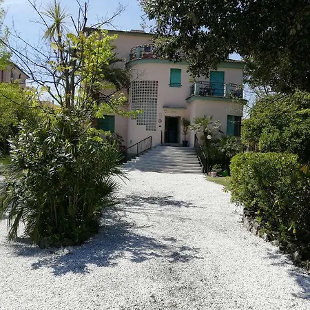 Hotel Caprice Marina di Massa