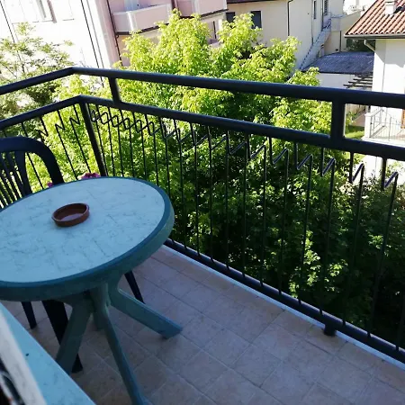 Caprice Marina di Massa